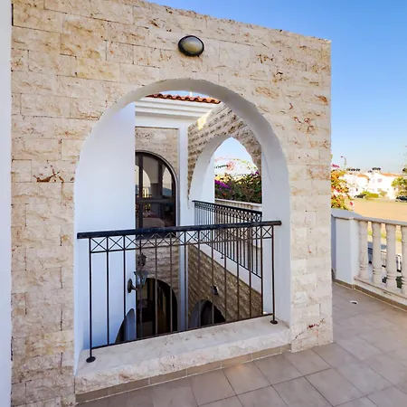 Villa Beachfront With Private Pool And Exotic Fruit Garden