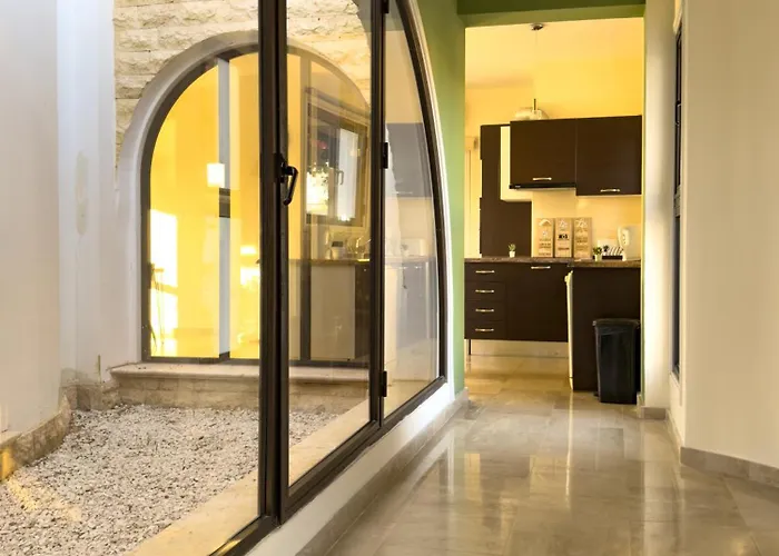 Beachfront With Private Pool And Exotic Fruit Garden 别墅