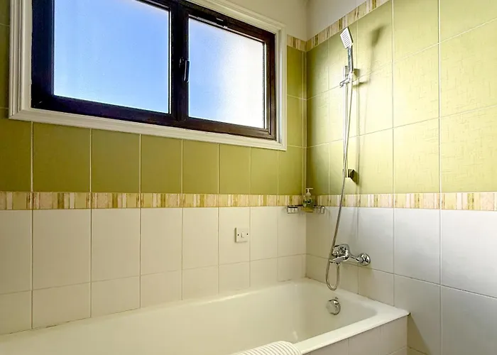 Beachfront With Private Pool And Exotic Fruit Garden * 皮拉