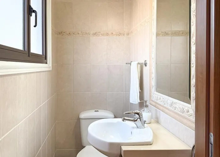 Beachfront With Private Pool And Exotic Fruit Garden 别墅 *